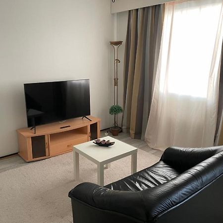 Lovely Apartment Within Walking Distance -Centre Pori Exterior foto